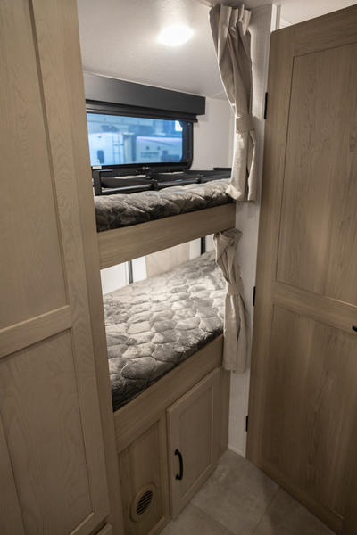 2025 Forest River Flagstaff E-Pro E20BH - Image 10