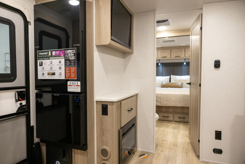 2025 Forest River Flagstaff Micro Lite 25FKB - Image 12