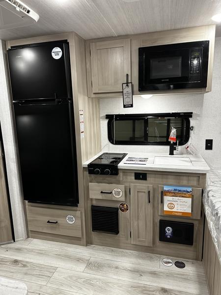 2025 Forest River Della Terra 170BHXLE - Image 8