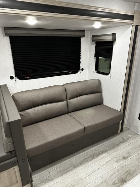 2025 Forest River Silver Lake 2700 BH - Image 8