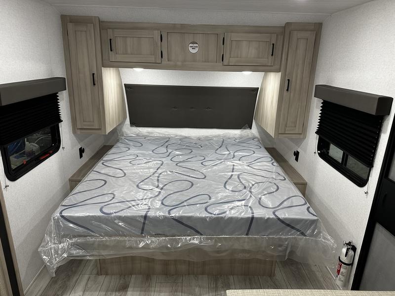 2025 Forest River Della Terra 221ML - Image 6