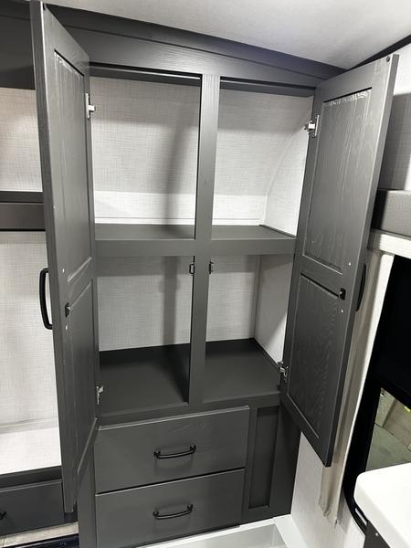 2025 Forest River Flagstaff Classic F281RK - Image 25