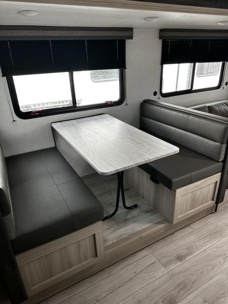 2025 Forest River Silver Lake 3250QB - Image 8