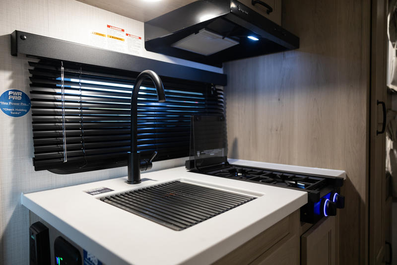 2025 Forest River Flagstaff E-Pro E20BH - Image 13