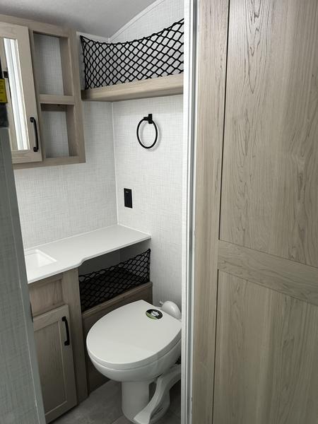 2025 Forest River Flagstaff E-Pro E20FK - Image 13