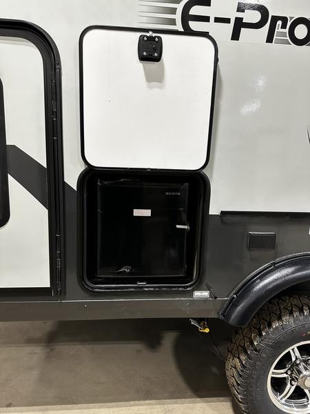 2025 Forest River Flagstaff E-Pro E20BH - Image 5