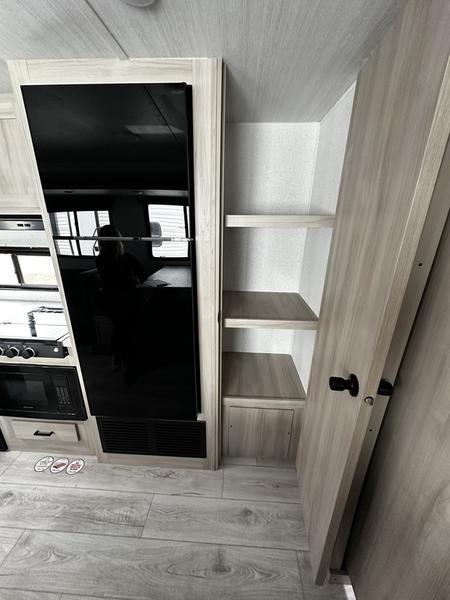 2025 Forest River Silver Lake 3250QB - Image 9