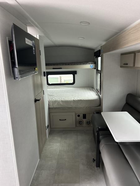 2025 Forest River Flagstaff E-Pro E20FK - Image 11