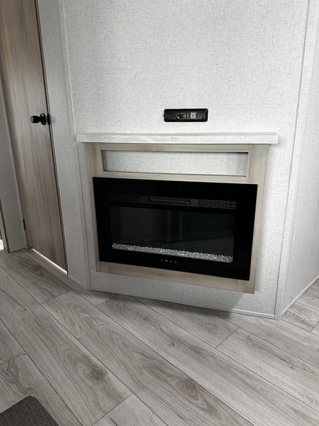 2025 Forest River Silver Lake 3250QB - Image 13