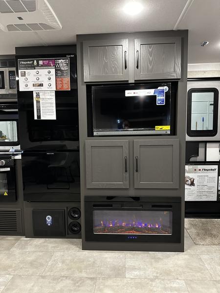 2025 Forest River Flagstaff Super Lite 26RBWS - Image 8