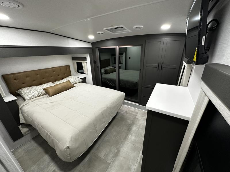 2025 Forest River Flagstaff Classic F281RK - Image 21