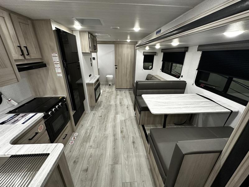 2025 Forest River Silver Lake 2600RB - Image 12