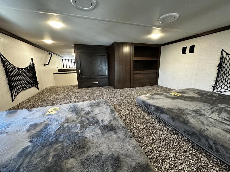 2025 Forest River Cedar Creek Cottage 40CDL - Image 26