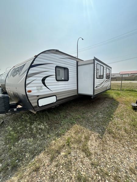 2017 Forest River Wildwood X-Lite 263BHXL - Image 9