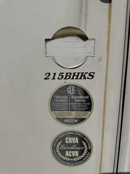 2012 Dutchmen Aerolite 215BHKS - Image 2